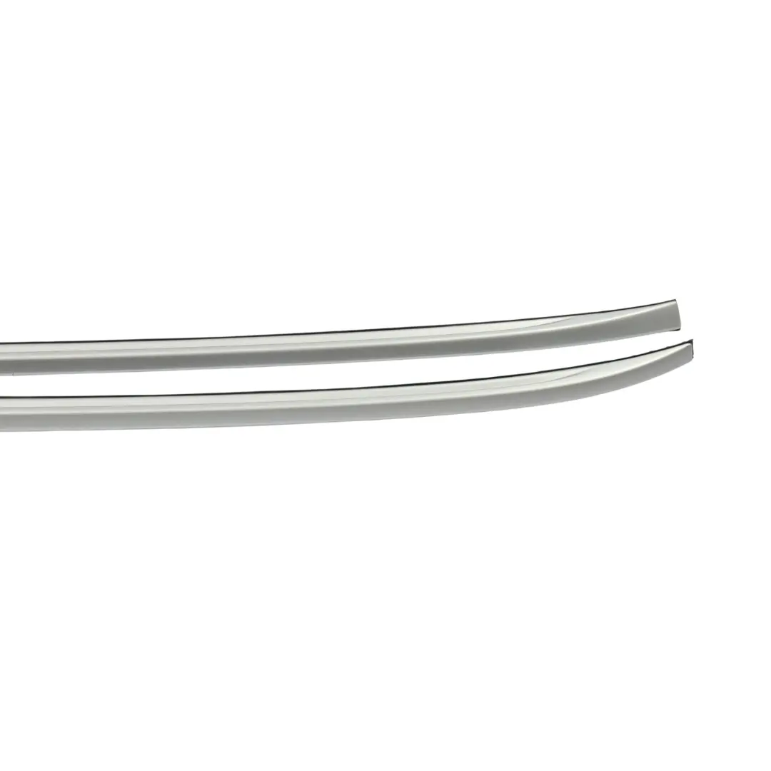 Sinistro Destro Binario Tetto Modanatura Argento Set per BMW G31 Touring con numero di parte 7391711 BMW G31 Touring Sinistro Destro Binario Tetto Modanatura Argento Set - SKU 7391711-SET - Numero di parte 7391711