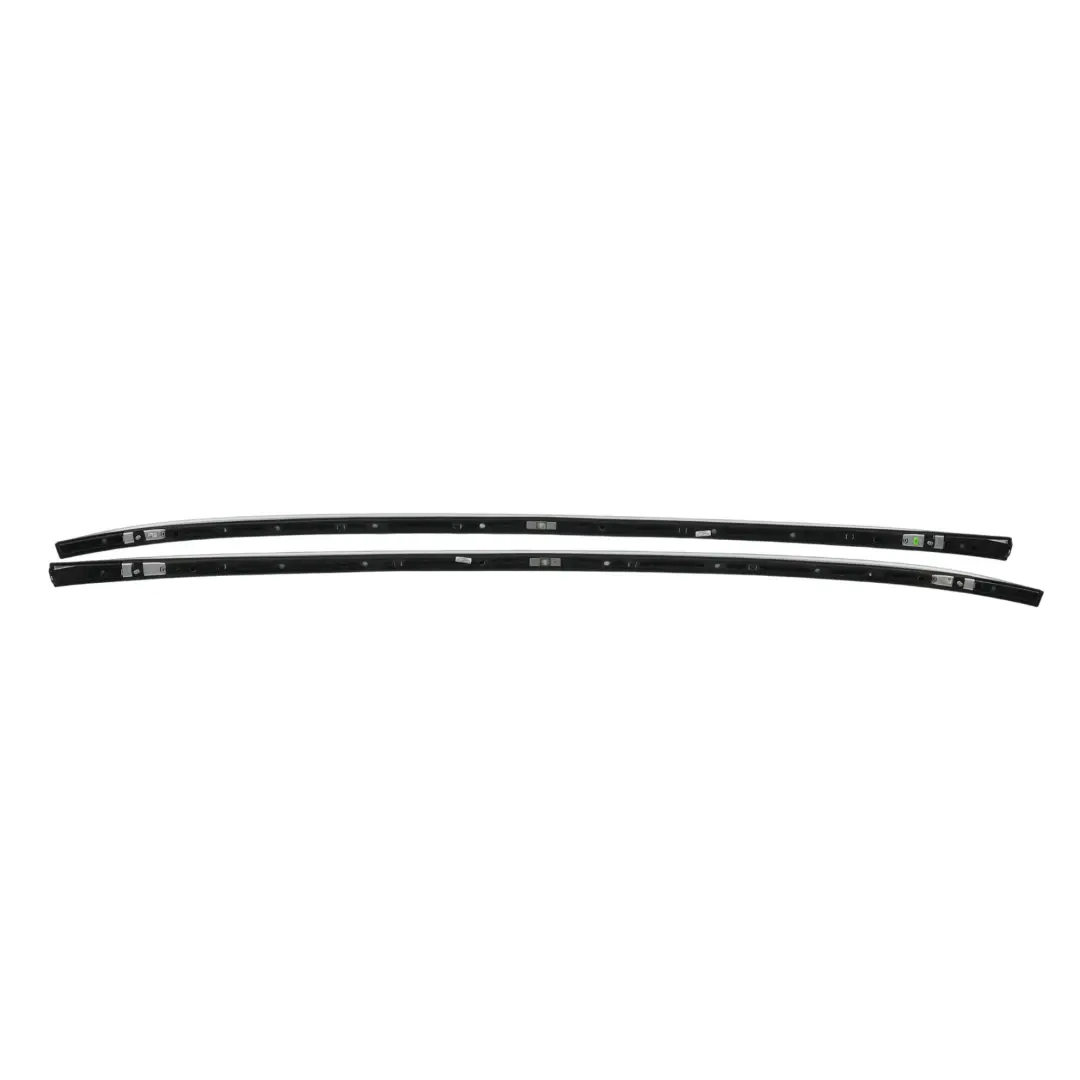 Sinistro Destro Binario Tetto Modanatura Argento Set per BMW G31 Touring con numero di parte 7391711 BMW G31 Touring Sinistro Destro Binario Tetto Modanatura Argento Set - SKU 7391711-SET - Numero di parte 7391711