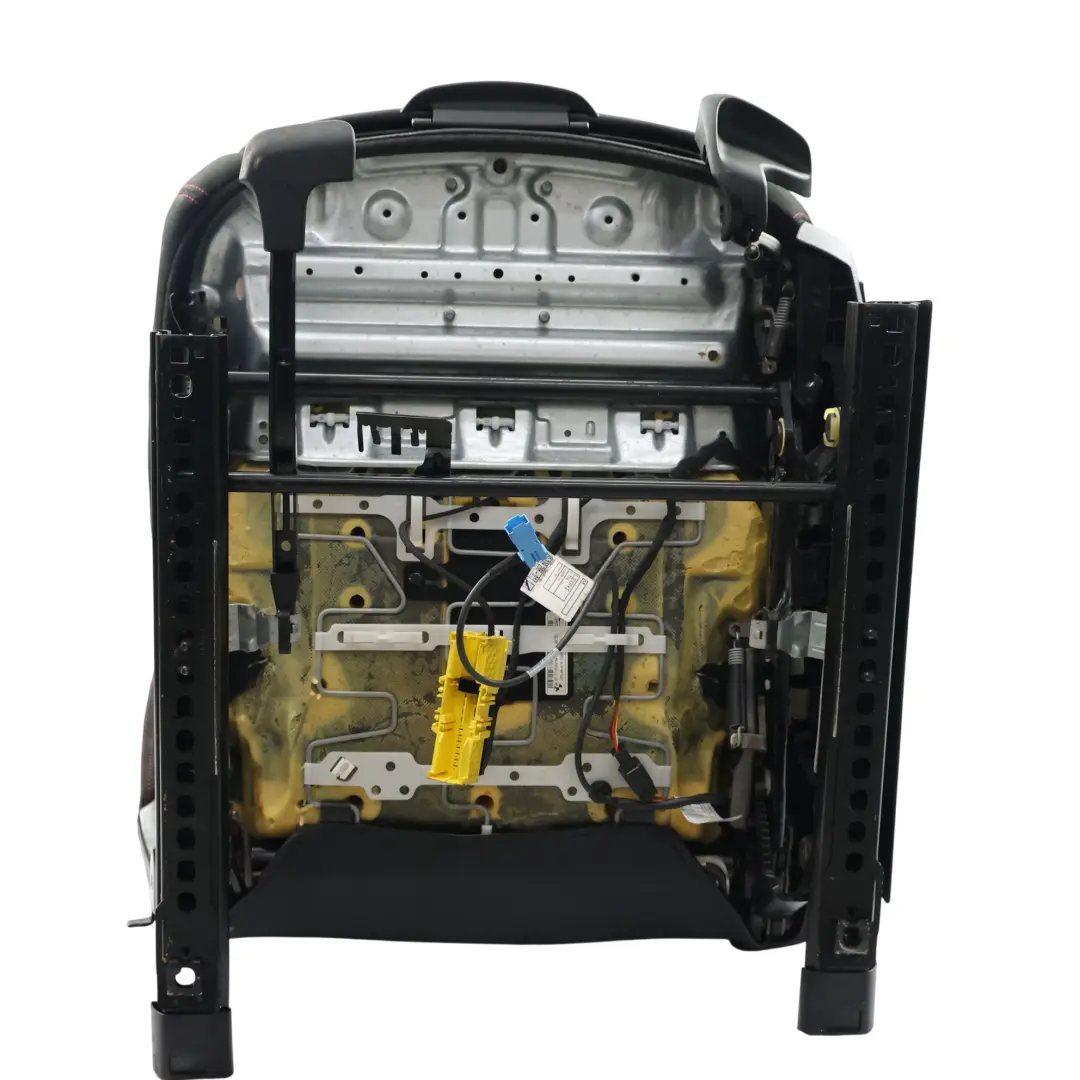 Fotel Sport Lewy Przód Materiał Tkanina Atracyt do BMW F30 LCI o numerze 7392459 BMW F30 LCI Fotel Sport Lewy Przód Materiał Tkanina Atracyt - SKU 7392459-3 - Numer Części 7392459