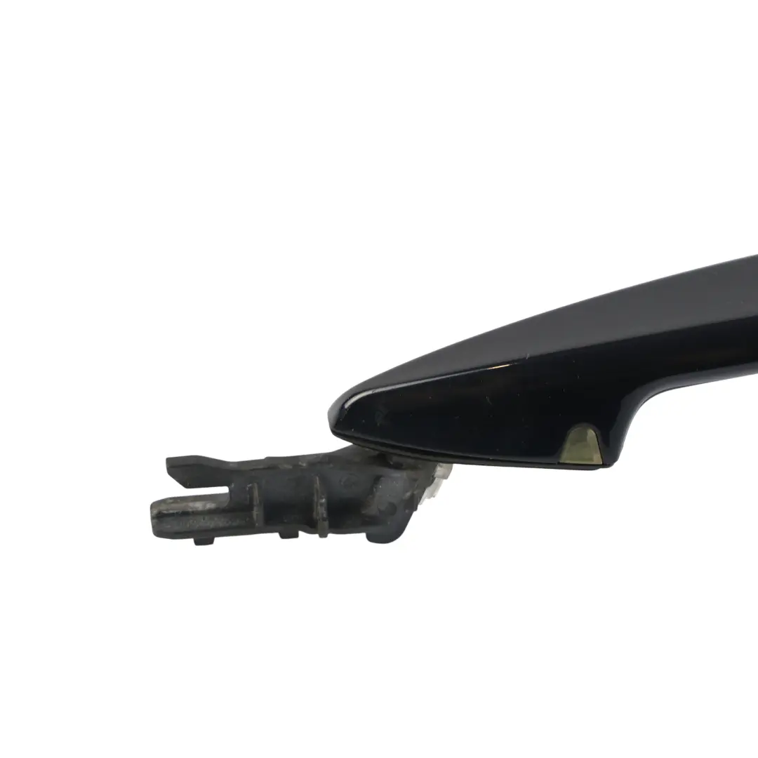 Maniglia Porta Posteriore Sinistra Nero Carbonio per BMW X1 F48 con numero di parte 7396307 BMW X1 F48 Maniglia Porta Posteriore Sinistra Nero Carbonio - SKU 7396307-CAR - Numero di parte 7396307