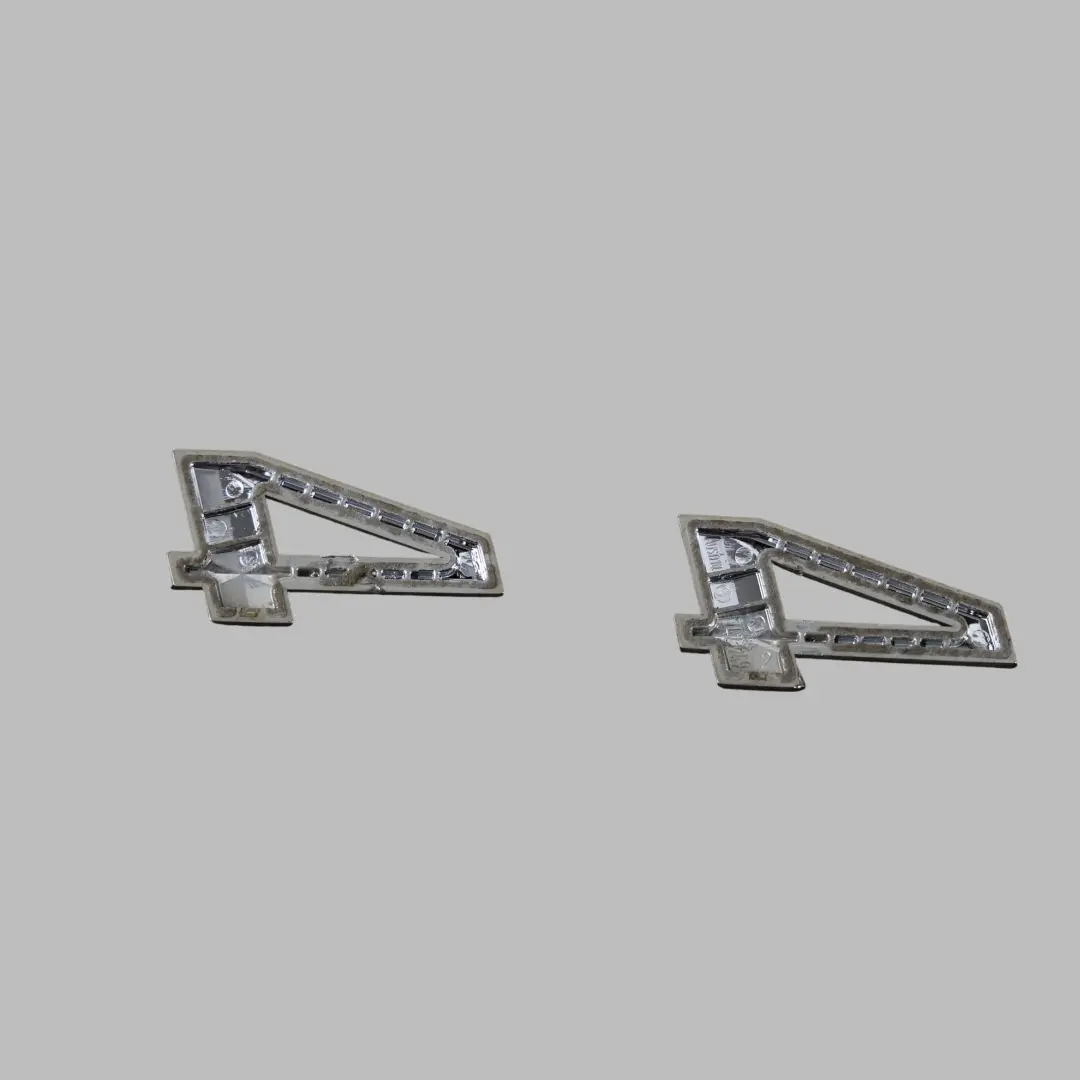 BMW F32 LCI F33 F36 Emblema Badge Posteriore Bagagliaio 440I Cromato - SKU 7423949 - Numero di parte 7423949