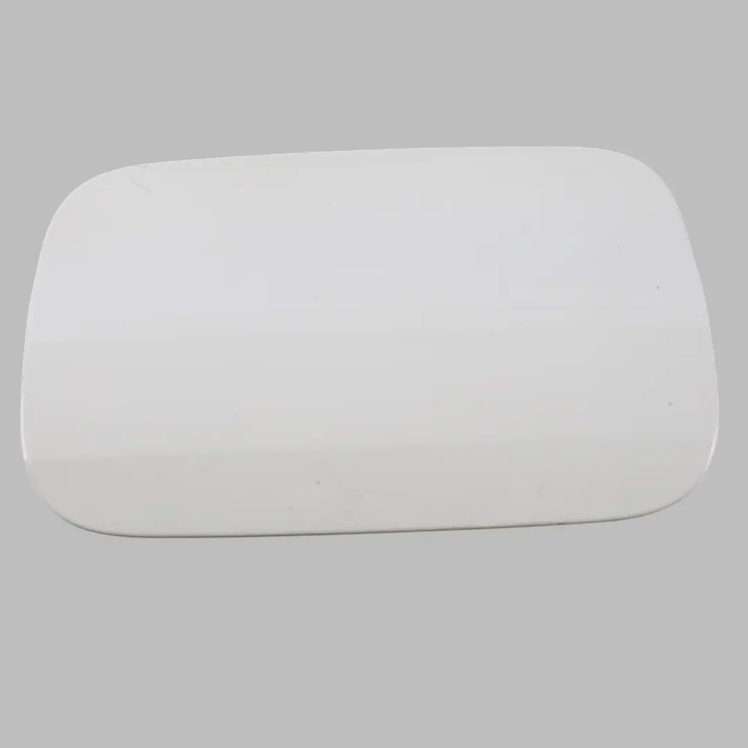 Fill In Flap Cap Cover Trim Alpinweiss 3 White - 300 to BMW G20 Fuel with Part number 7433430 BMW G20 Fuel Fill In Flap Cap Cover Trim Alpinweiss 3 White - 300 - SKU 7433430-AW - Part number 7433430