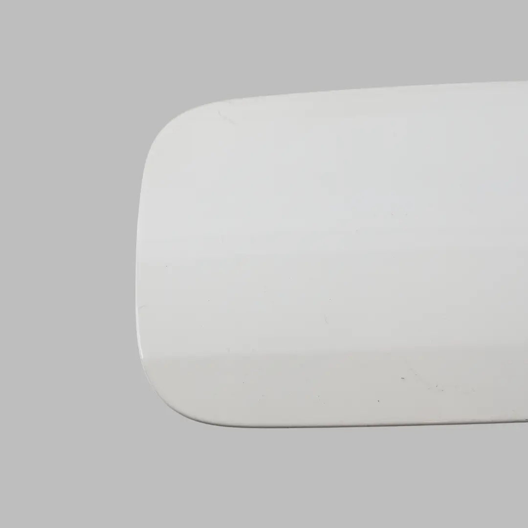 Fill In Flap Cap Cover Trim Alpinweiss 3 White - 300 to BMW G20 Fuel with Part number 7433430 BMW G20 Fuel Fill In Flap Cap Cover Trim Alpinweiss 3 White - 300 - SKU 7433430-AW - Part number 7433430
