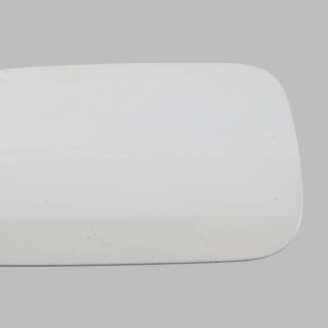 Fill In Flap Cap Cover Trim Alpinweiss 3 White - 300 to BMW G20 Fuel with Part number 7433430 BMW G20 Fuel Fill In Flap Cap Cover Trim Alpinweiss 3 White - 300 - SKU 7433430-AW - Part number 7433430