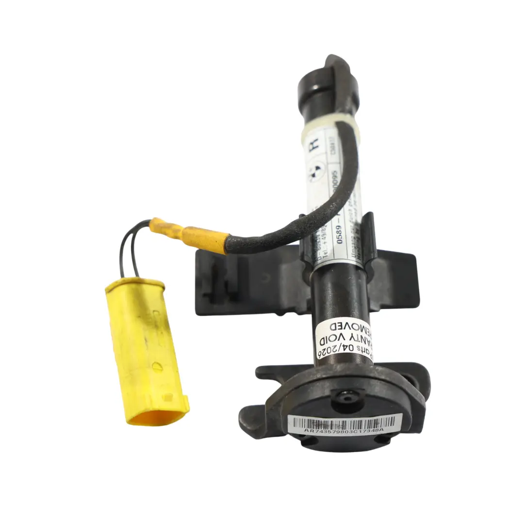 Actionneur Capot Charnière Protection Piéton Droit pour BMW G30 G31 à propos du numéro de pièce 7435798 BMW G30 G31 Actionneur Capot Charnière Protection Piéton Droit - SKU 7435798-1 - Numéro de pièce 7435798