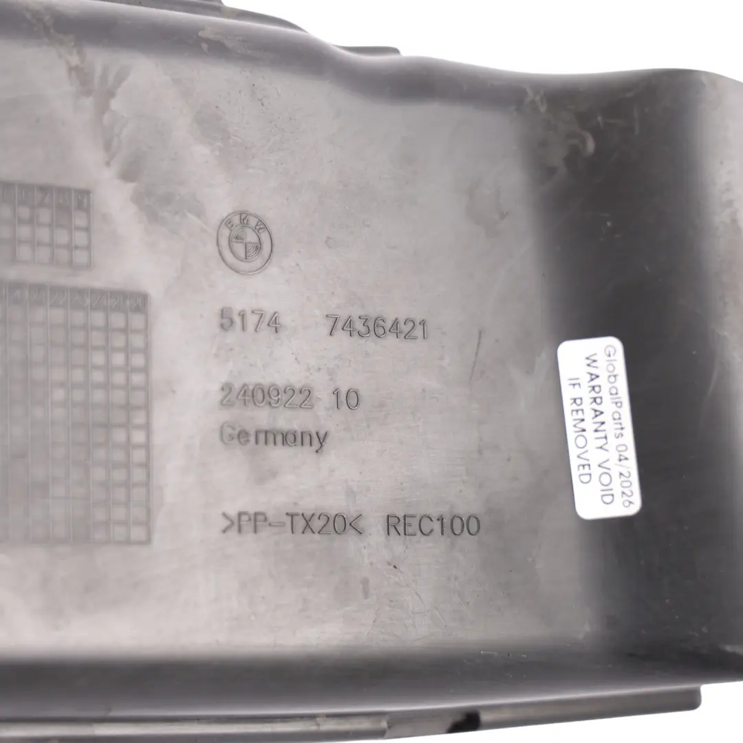 Panel Conducto Aire Freno Izquierdo para Mini Cooper F55 F56 JCW con número de pieza 7436421 Mini Cooper F55 F56 JCW Panel Conducto Aire Freno Izquierdo - SKU 7436421 - Número de pieza 7436421