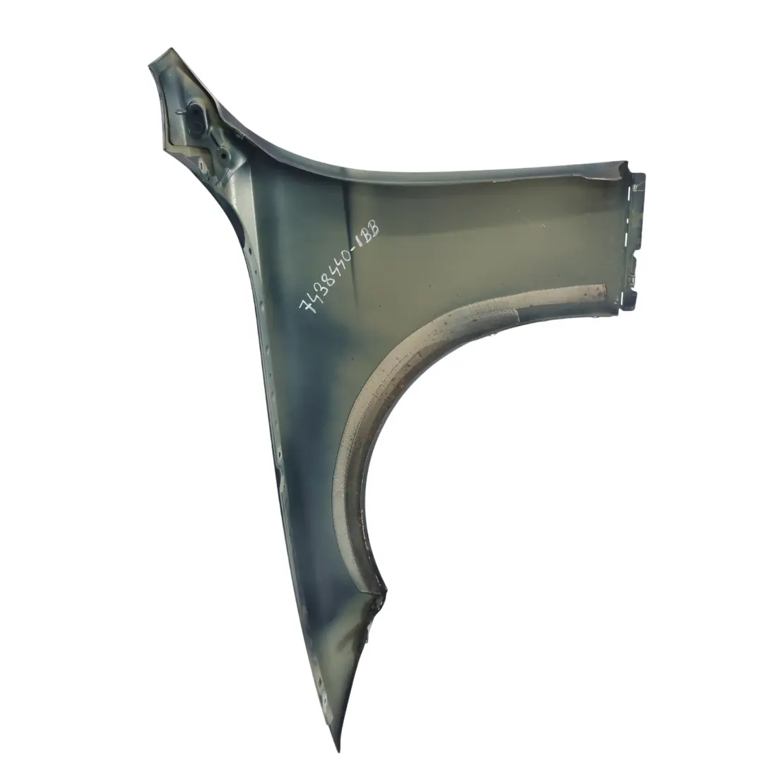 Guardabarros Delantero Derecho Exterior Azul Imperial - A89 para BMW F30 F31 con número de pieza 7438440 BMW F30 F31 Guardabarros Delantero Derecho Exterior Azul Imperial - A89 - SKU 7438440-IBB - Número de pieza 7438440