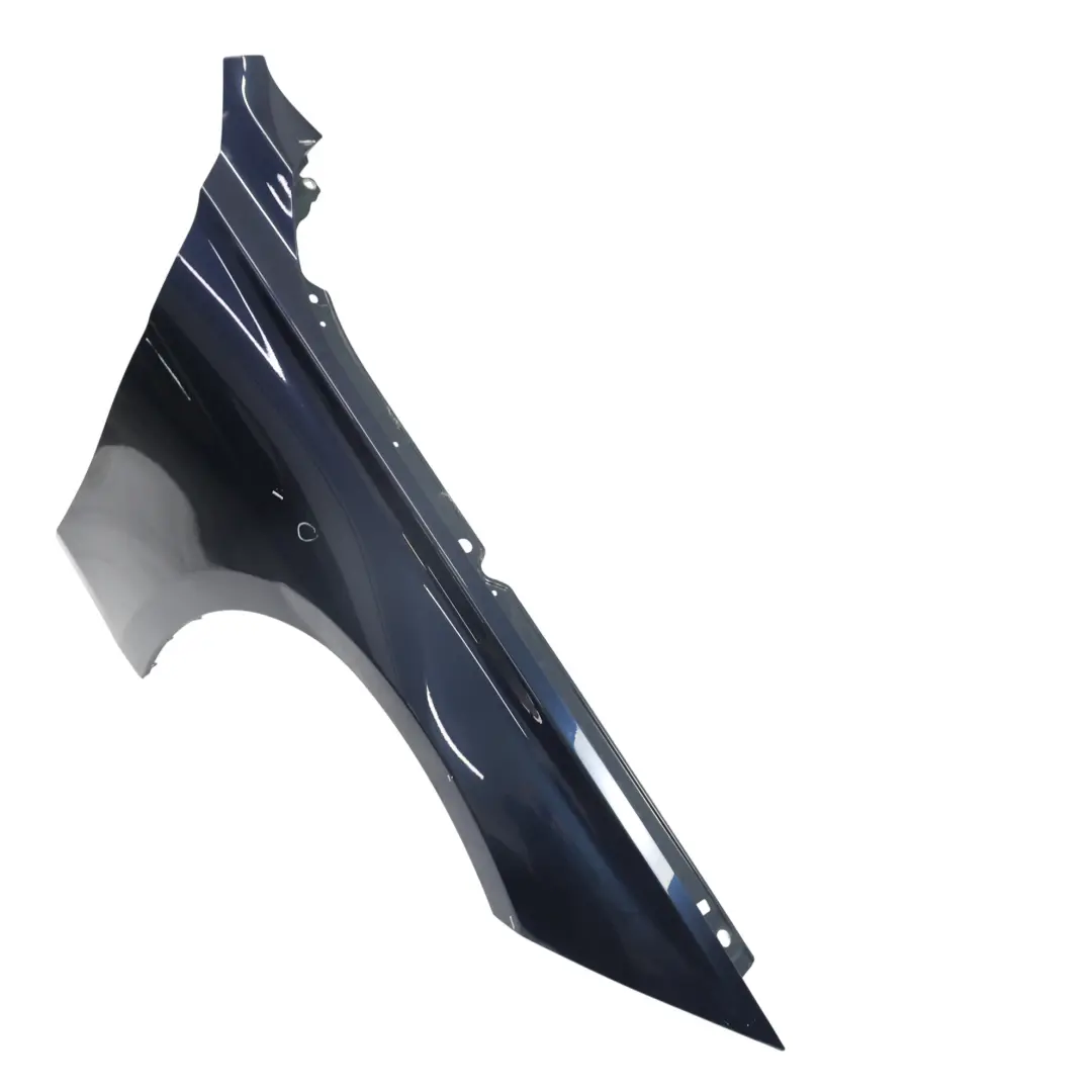 Aile Avant Droite Bleu Impérial - A89 pour BMW F30 F31 à propos du numéro de pièce 7438440 BMW F30 F31 Aile Avant Droite Bleu Impérial - A89 - SKU 7438440-IBB - Numéro de pièce 7438440