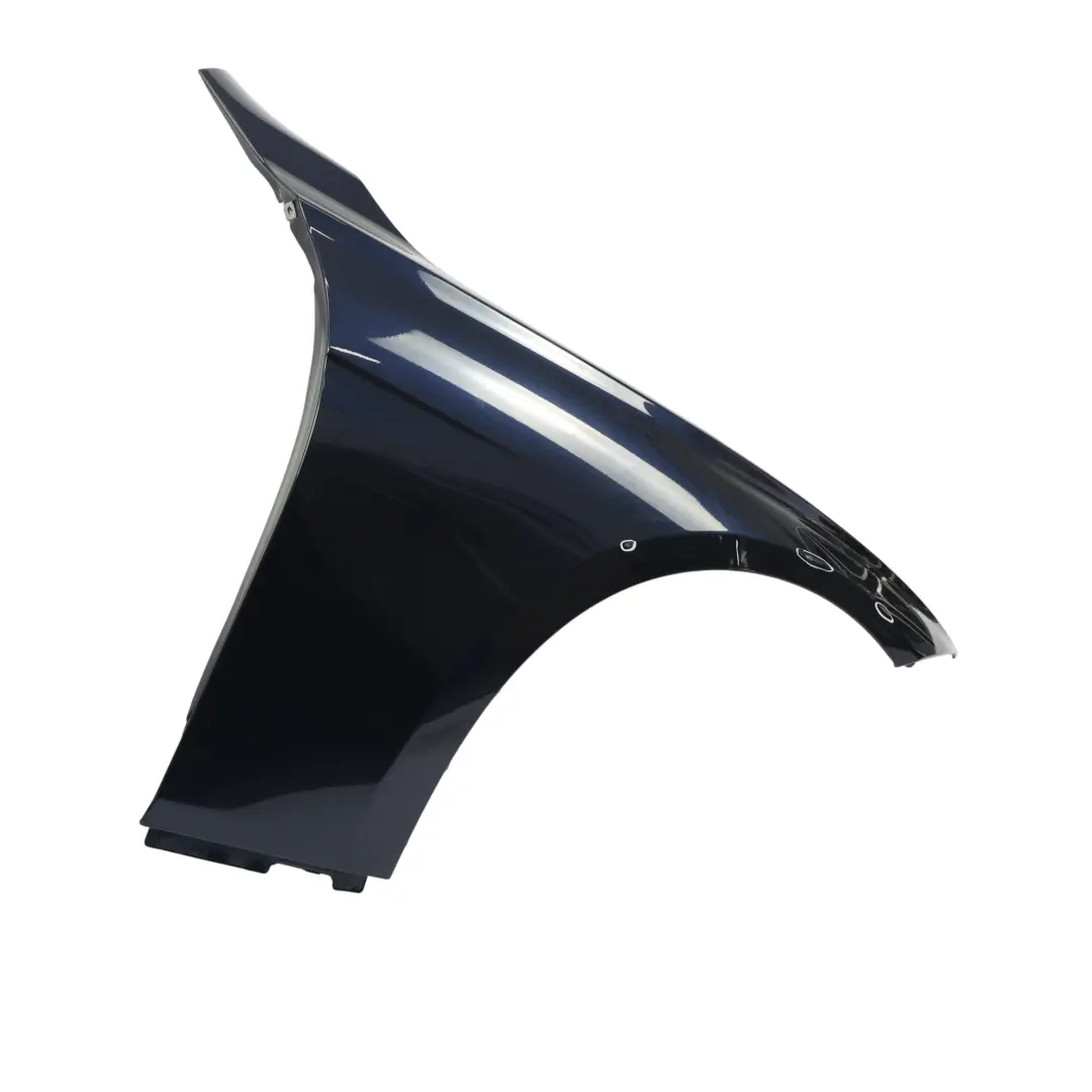 Pannello Parafango Anteriore Destro Blu Imperial Metallizzato A89 per BMW F30 F31 con numero di parte 7438440 BMW F30 F31 Pannello Parafango Anteriore Destro Blu Imperial Metallizzato A89 - SKU 7438440-IBB2 - Numero di parte 7438440