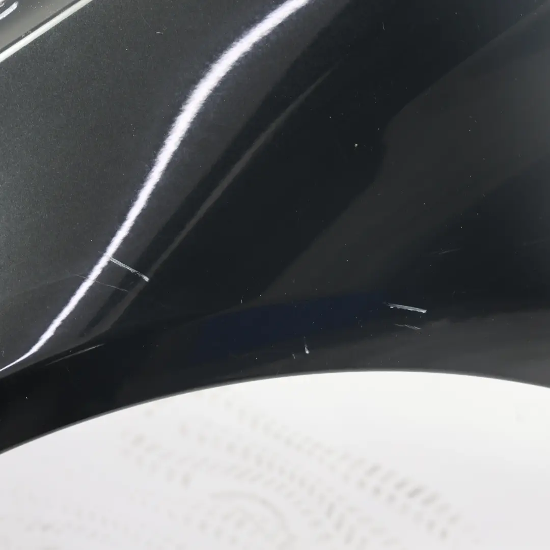 Parafango Anteriore Sinistro Nero Zaffiro 475 per BMW F32 F33 M Sport con numero di parte 7438441 BMW F32 F33 M Sport Parafango Anteriore Sinistro Nero Zaffiro 475 - SKU 7438441-BS - Numero di parte 7438441