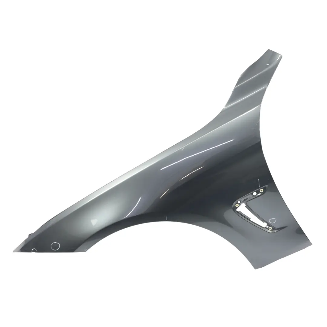 Błotnik Przedni Lewy Przód Szary Mineral Grau B39 do BMW F32 F33 M Sport o numerze 7438441 BMW F32 F33 M Sport Błotnik Przedni Lewy Przód Szary Mineral Grau B39 - SKU 7438441-MG - Numer Części 7438441