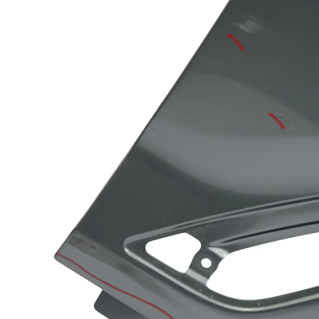 Błotnik Przedni Prawy Bluestone Metallic C2Y do BMW G30 G31 o numerze 7443688 BMW G30 G31 Błotnik Przedni Prawy Bluestone Metallic C2Y - SKU 7443688-BST - Numer Części 7443688