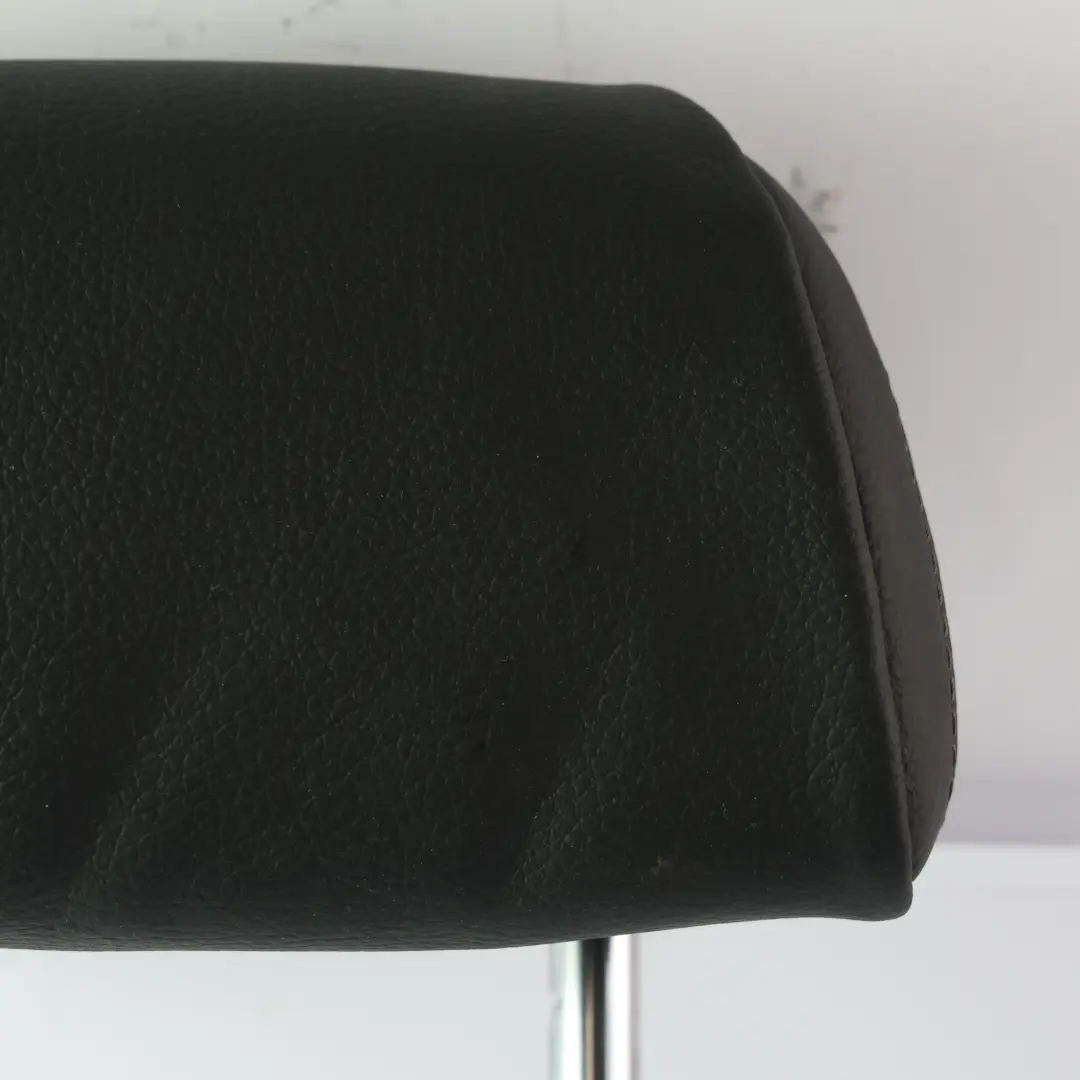 Reposacabezas Asiento Trasero Negro Cuero Dakota para BMW G31 Touring G32 GT con número de pieza 7446365 BMW G31 Touring G32 GT Reposacabezas Asiento Trasero Negro Cuero Dakota - SKU 7446365 - Número de pieza 7446365