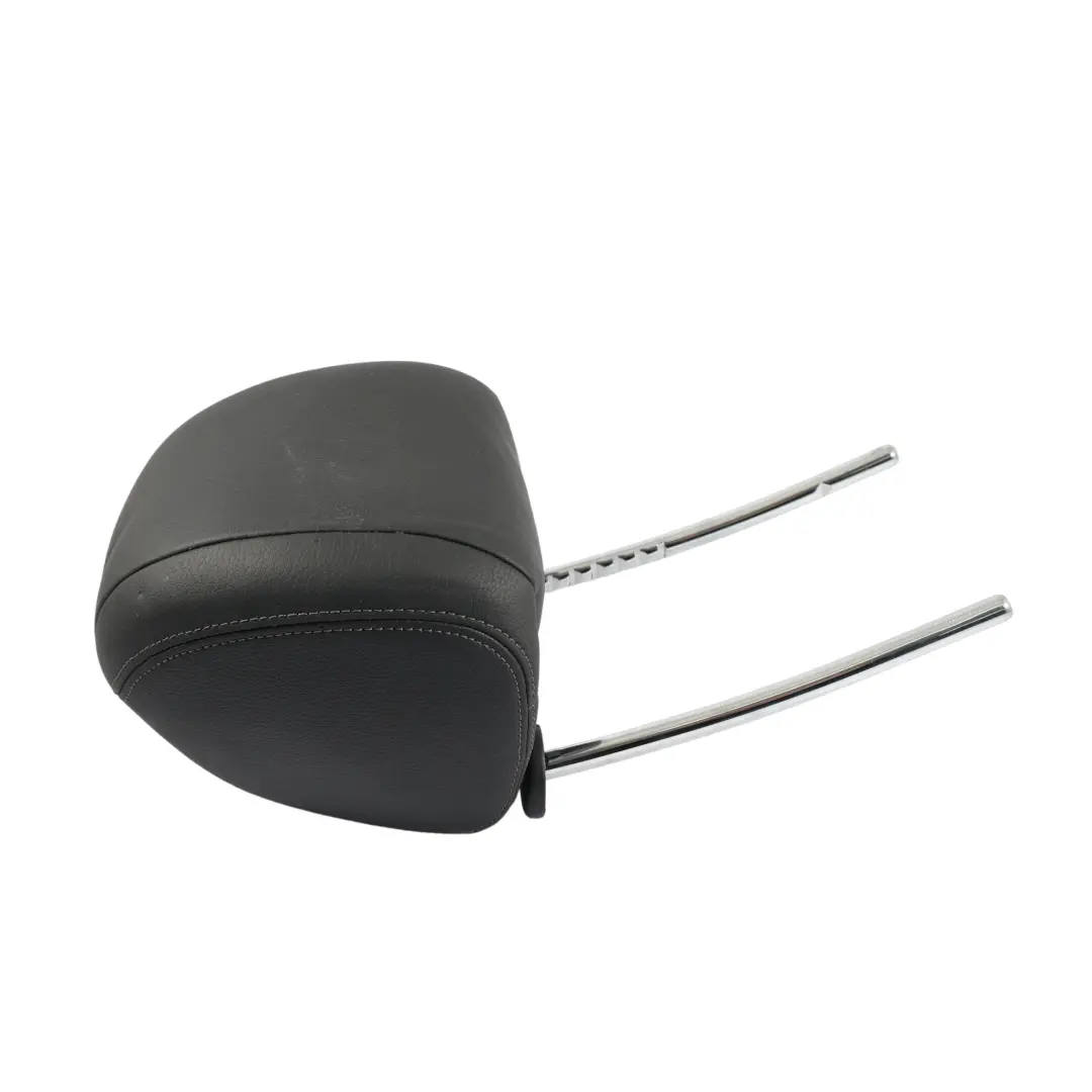 Front Seat Headrest Interior Black Leather Left RIght N/O/S to BMW G30 G31 G32 with Part number 7452010 BMW G30 G31 G32 Front Seat Headrest Interior Black Leather Left RIght N/O/S - SKU 7452010 - Part number 7452010