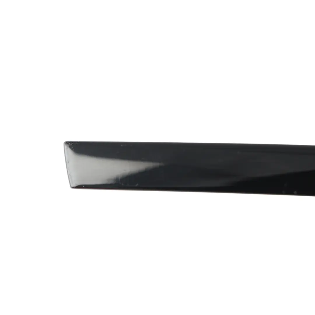 Door Window Upper Trim Strip Cover Right O/S Black to BMW G20 G28 G80 with Part number 7465170 BMW G20 G28 G80 Door Window Upper Trim Strip Cover Right O/S Black - SKU 7465170 - Part number 7465170