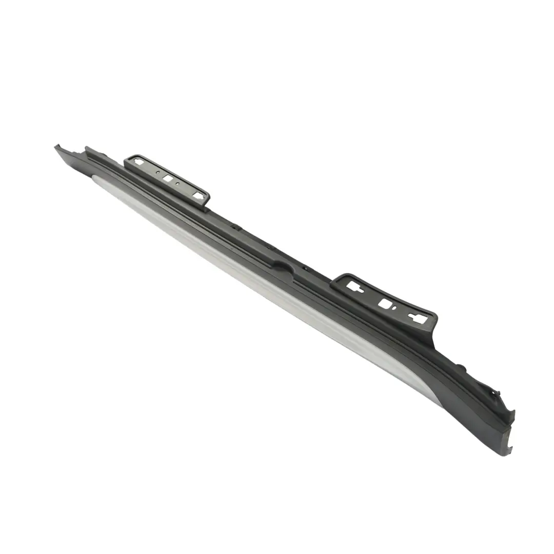 Listwa Progowa Lewa Srebrna ALL4 do Mini Countryman F60 o numerze 7467695 Mini Countryman F60 Listwa Progowa Lewa Srebrna ALL4 - SKU 7467695-3 - Numer Części 7467695