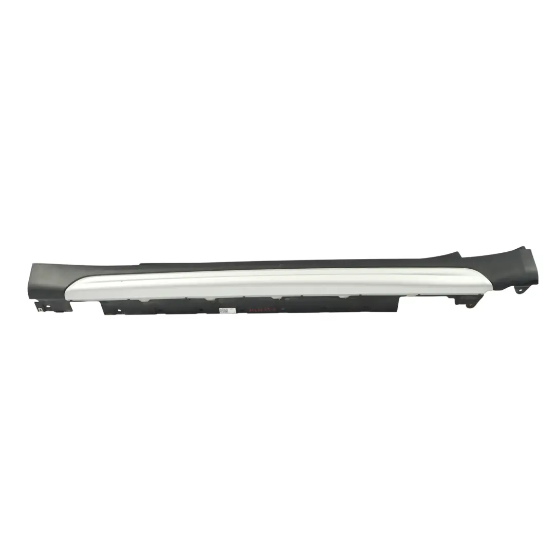Faldón Lateral Izquierdo Umbral Plata ALL4 para Mini Countryman F60 con número de pieza 7467695 Mini Countryman F60 Faldón Lateral Izquierdo Umbral Plata ALL4 - SKU 7467695-3 - Número de pieza 7467695