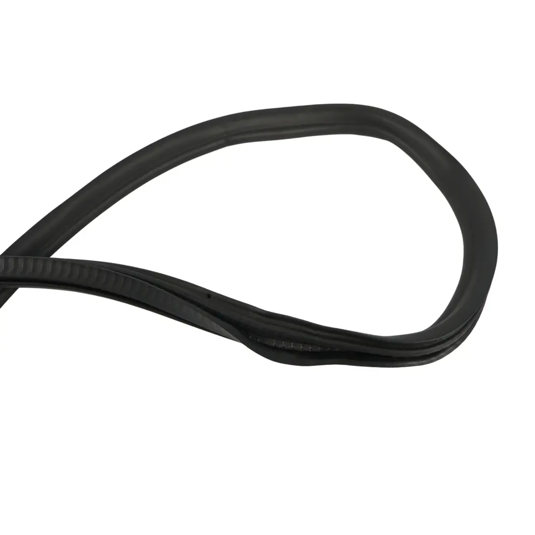 Door Seal Edge Protection Rubber Gasket Rear Left Right N/O/S to BMW G31 with Part number 7468733 BMW G31 Door Seal Edge Protection Rubber Gasket Rear Left Right N/O/S - SKU 7468733 - Part number 7468733