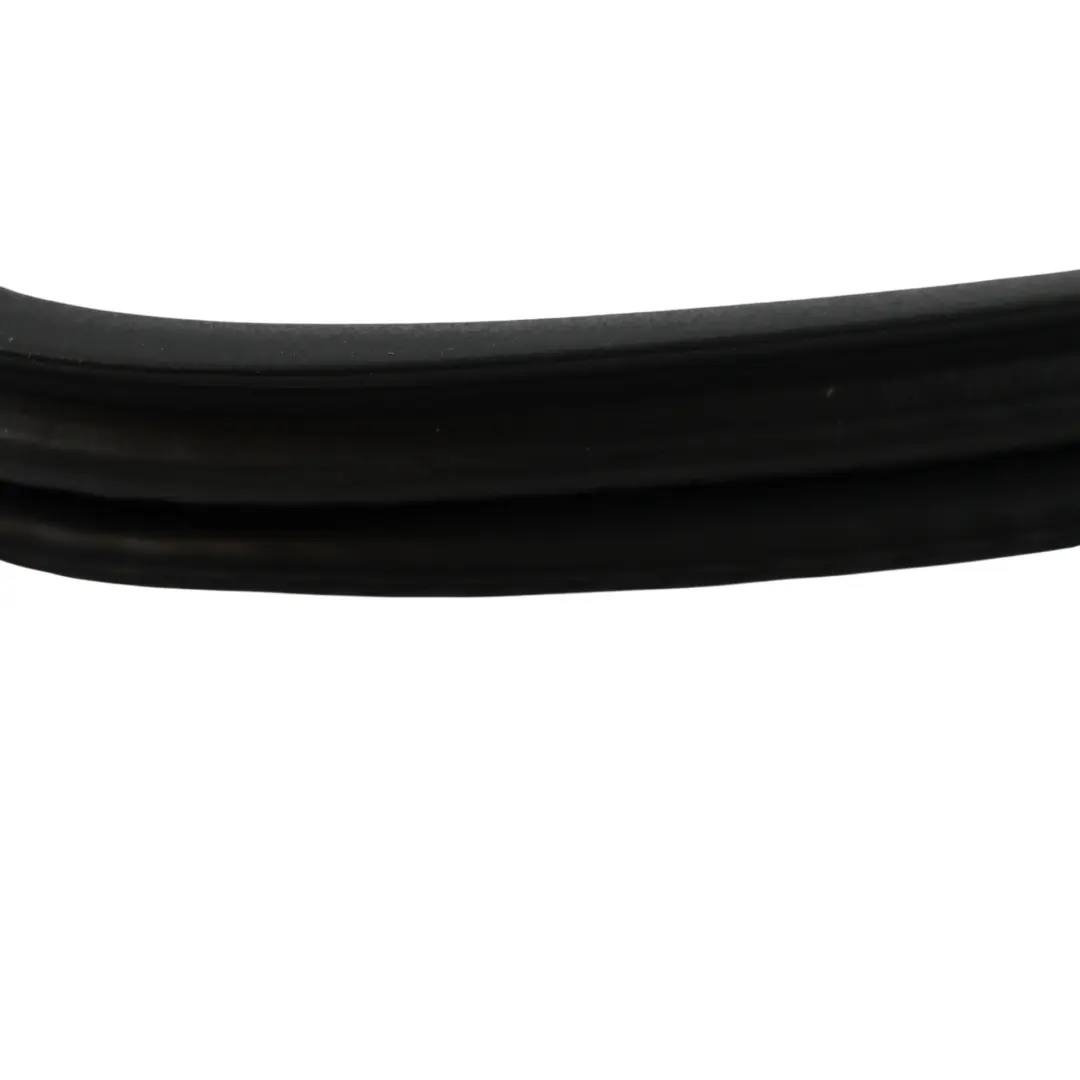Door Seal Edge Protection Rubber Gasket Rear Left Right N/O/S to BMW G31 with Part number 7468733 BMW G31 Door Seal Edge Protection Rubber Gasket Rear Left Right N/O/S - SKU 7468733 - Part number 7468733