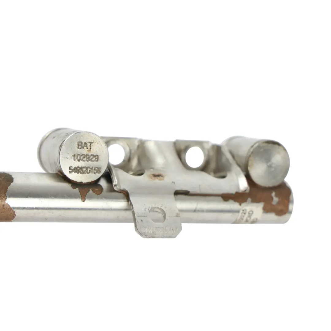 Tubo Inyector Combustible Rail para BMW F20 F21 F30 F31 N13 con número de pieza 7592426 BMW F20 F21 F30 F31 N13 Tubo Inyector Combustible Rail - SKU 7592426-2 - Número de pieza 7592426