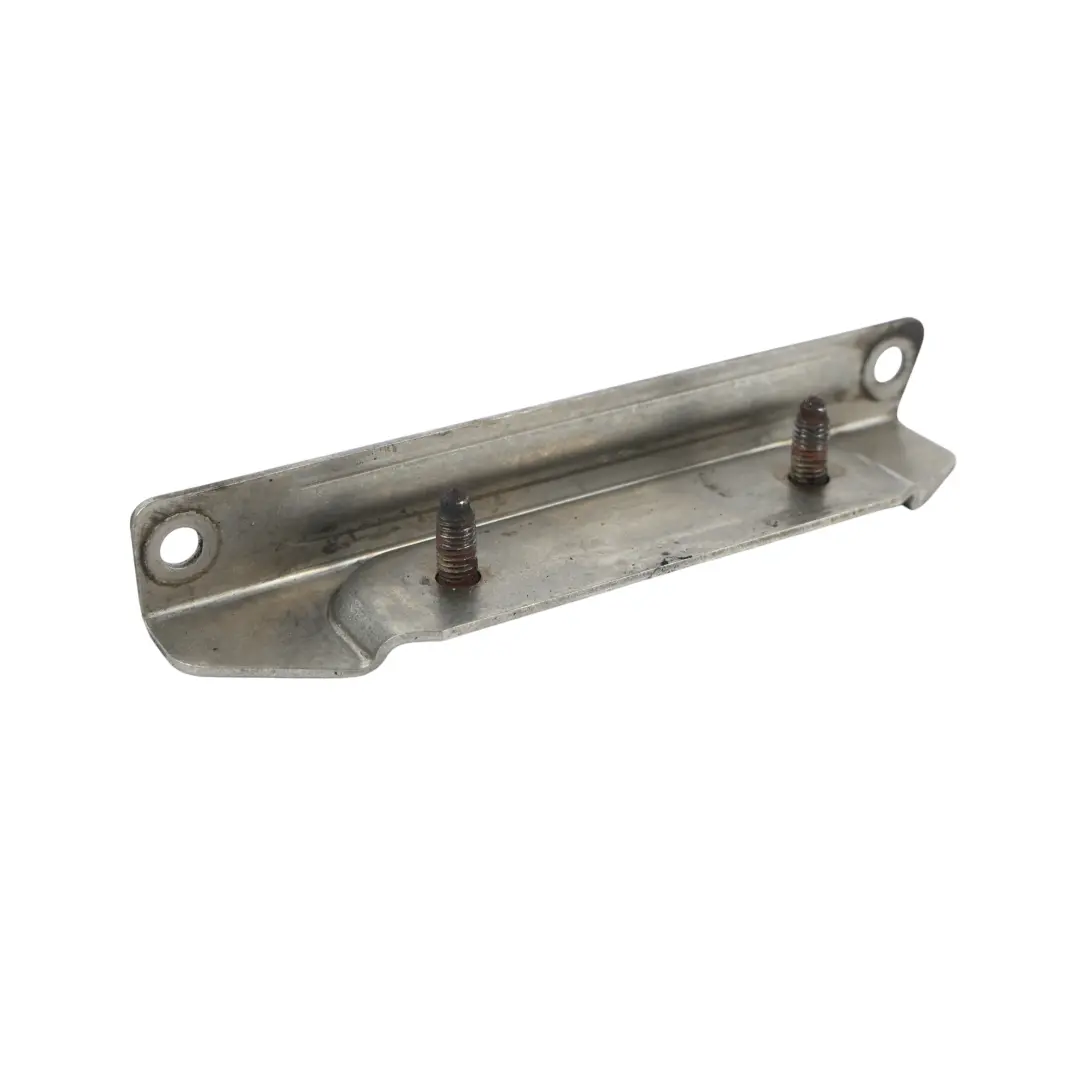 Przedni Uchwyt Mocowania Rury Wydechowej do BMW X5 E70 o numerze 7799588 BMW X5 E70 Przedni Uchwyt Mocowania Rury Wydechowej - SKU 7799588 - Numer Części 7799588