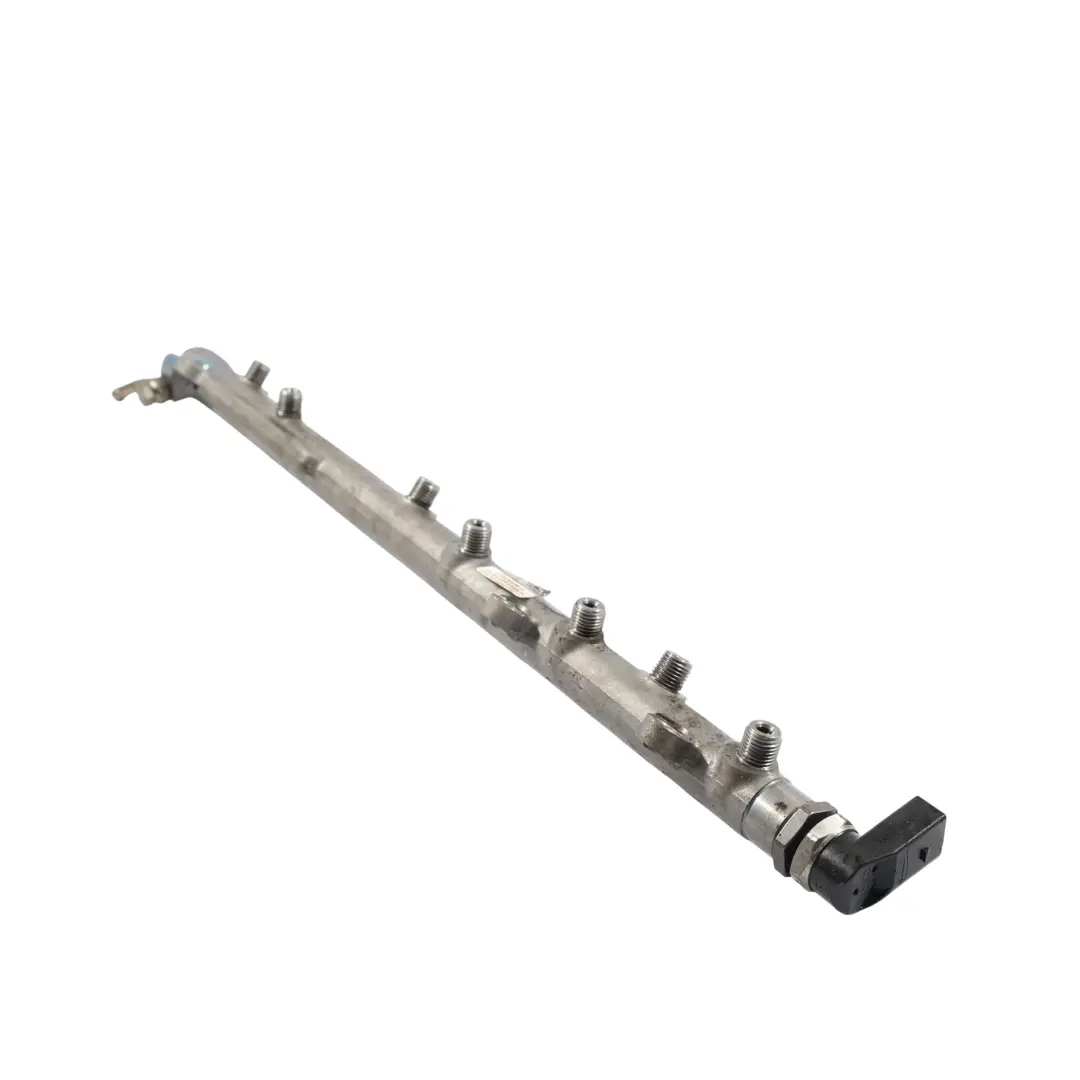 Sensore Pressione Combustibile Valvola per BMW E60 E61 LCI E90 E91 E92 con numero di parte 7799610 BMW E60 E61 LCI E90 E91 E92 Sensore Pressione Combustibile Valvola - SKU 7799610-2 - Numero di parte 7799610