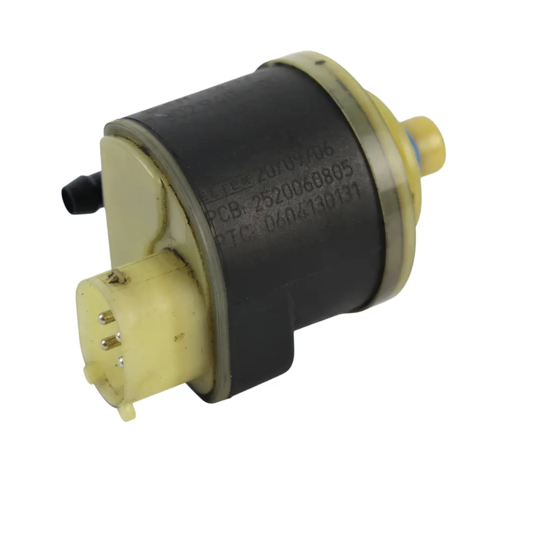 Riscaldatore Carburante 4 Pin Diesel per BMW E90 E91 E92 E93 LCI con numero di parte 7802940 BMW E90 E91 E92 E93 LCI Riscaldatore Carburante 4 Pin Diesel - SKU 7802940 - Numero di parte 7802940