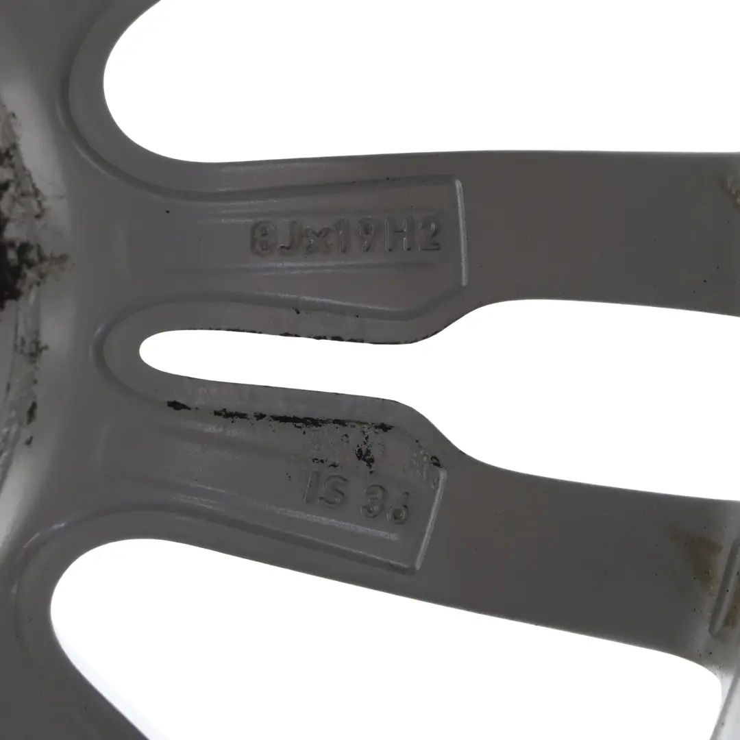 Cerchio Anteriore lega 19" 8J ET:36 M Star Spoke 403 per BMW F30 F31 F32 con numero di parte 7845882 BMW F30 F31 F32 Cerchio Anteriore lega 19" 8J ET:36 M Star Spoke 403 - SKU 7845882-10 - Numero di parte 7845882