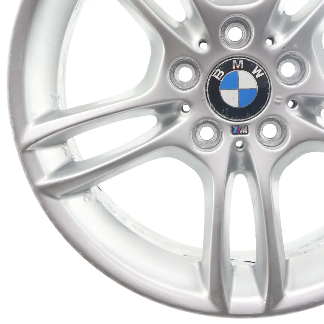BMW E87 Llanta De Aleacion Delantera Plateada 18" M Doble Radio 261 7,5J - SKU 7891050-1 - Número de pieza 7891050