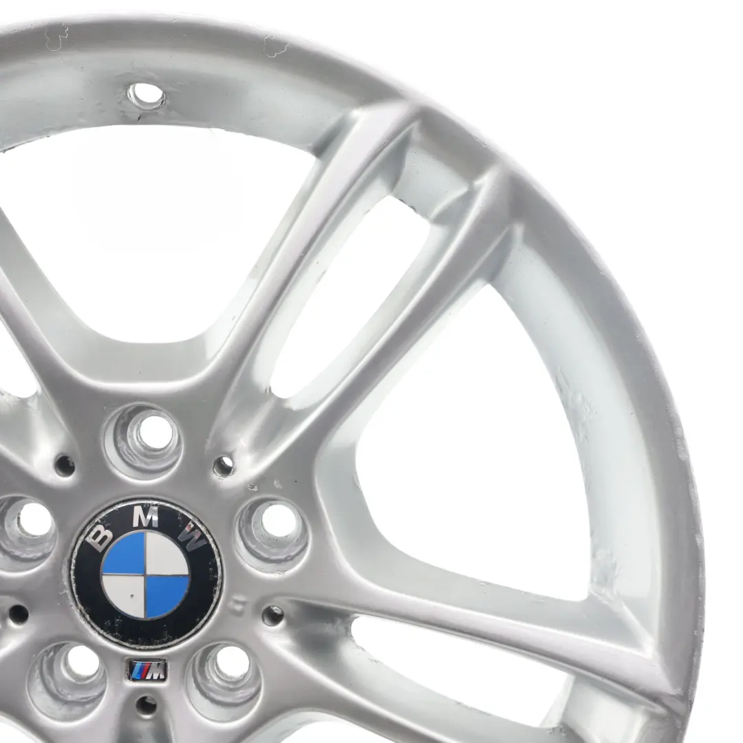 Llanta De Aleacion Delantera Plateada 18" M Doble Radio 261 7,5J para BMW E87 con número de pieza 7891050 BMW E87 Llanta De Aleacion Delantera Plateada 18" M Doble Radio 261 7,5J - SKU 7891050-1 - Número de pieza 7891050