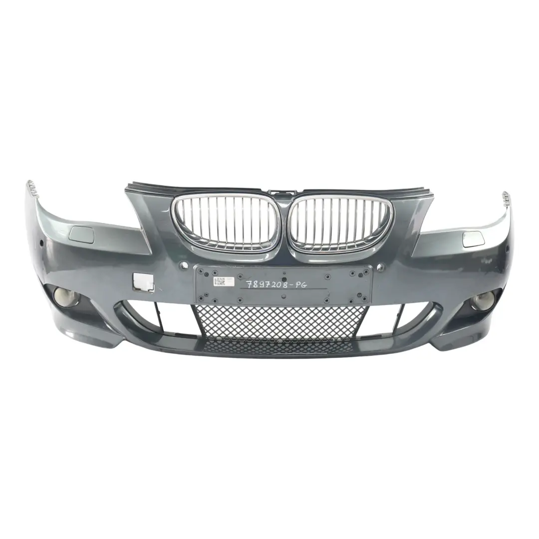 M-Pakiet Zderzak Przedni Platingrau Metallic A68 do BMW E60 o numerze 7897208 BMW E60 M-Pakiet Zderzak Przedni Platingrau Metallic A68 - SKU 7897208-PG - Numer Części 7897208