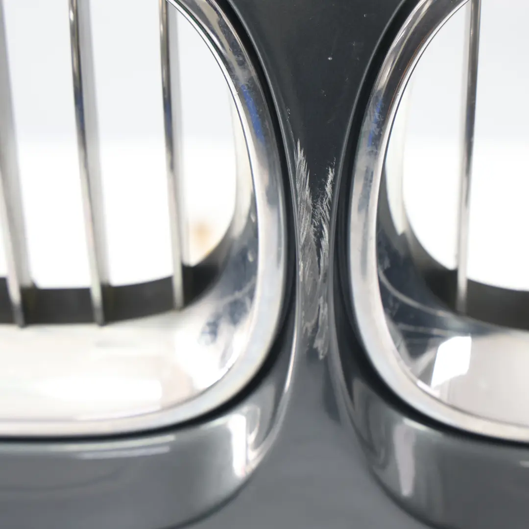 M-Pakiet Zderzak Przedni Platingrau Metallic A68 do BMW E60 o numerze 7897208 BMW E60 M-Pakiet Zderzak Przedni Platingrau Metallic A68 - SKU 7897208-PG - Numer Części 7897208