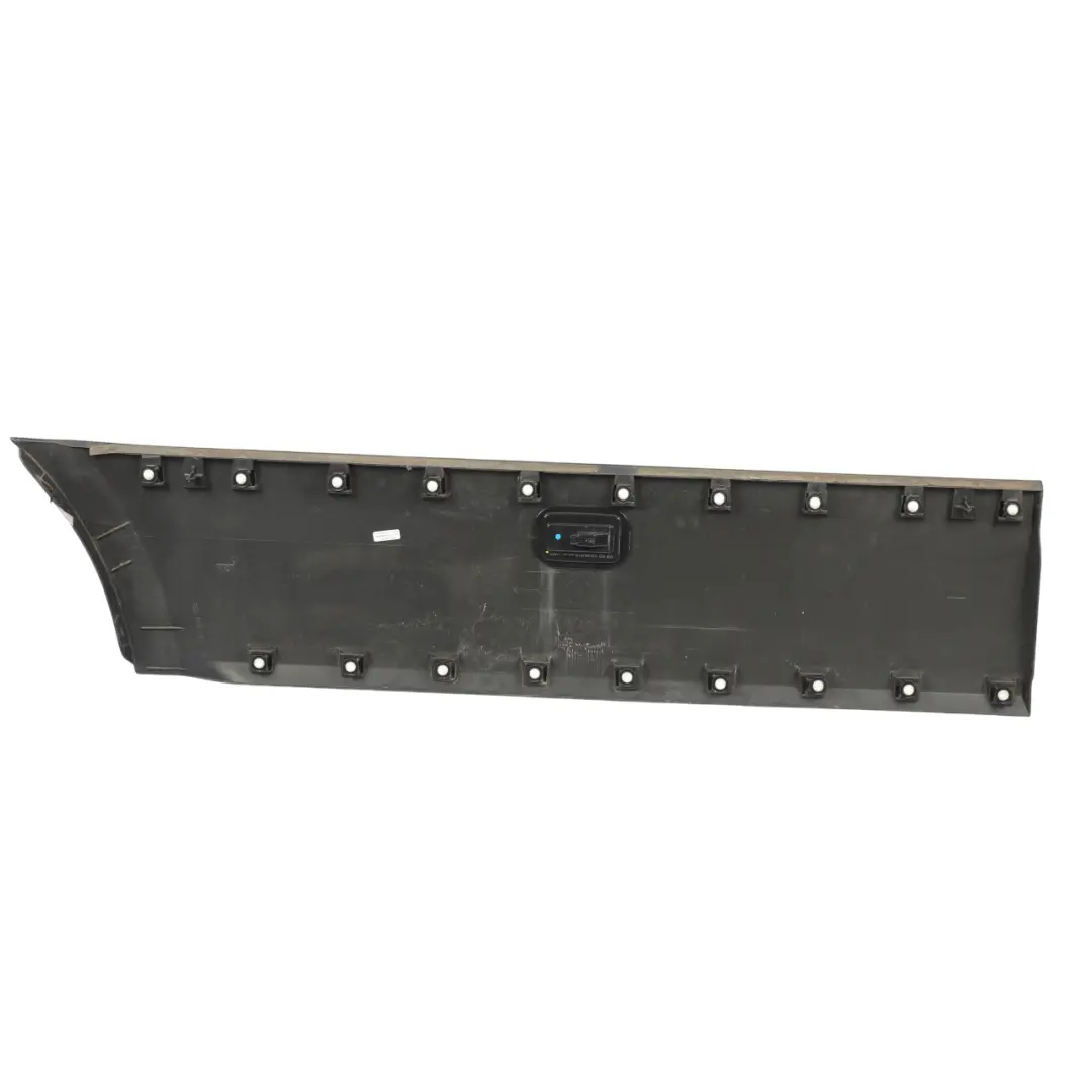 Volkswagen Crafter MK2 Baguette Moulure Aile Arrière Gauche - SKU 7C3853535 - Numéro de pièce 7C3853535