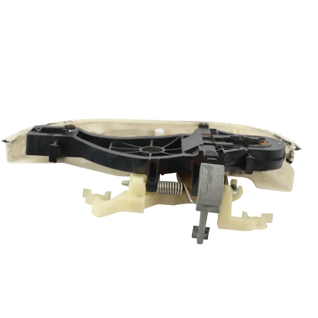 Soporte Manija Puerta Corredera Derecha para Volkswagen Transporter T5 T6 con número de pieza 7E0843352C Volkswagen Transporter T5 T6 Soporte Manija Puerta Corredera Derecha - SKU 7E0843352C - Número de pieza 7E0843352C