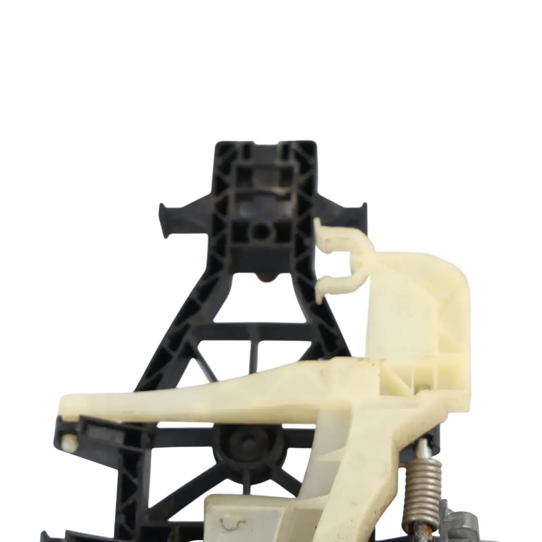 Soporte Manija Puerta Corredera Derecha para Volkswagen Transporter T5 con número de pieza 7E0843352E Volkswagen Transporter T5 Soporte Manija Puerta Corredera Derecha - SKU 7E0843352E - Número de pieza 7E0843352E