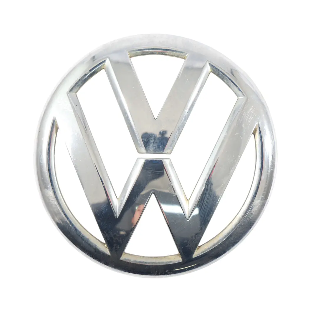 Hecktür Emblem Logo Heckklappe für Volkswagen T6 Transporter mit Teilenummer 7E0853630B Volkswagen T6 Transporter Hecktür Emblem Logo Heckklappe - SKU 7E0853630B-1 - Teilenummer 7E0853630B