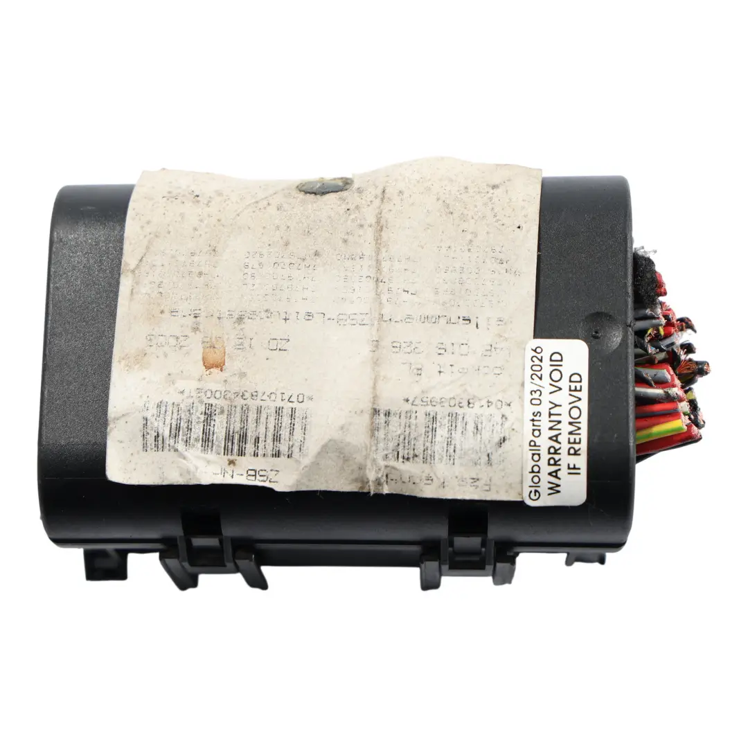 Modulo Centralina Scatola Fusibili per Volkswagen Transporter T5 con numero di parte 7E0937617 Volkswagen Transporter T5 Modulo Centralina Scatola Fusibili - SKU 7E0937617 - Numero di parte 7E0937617