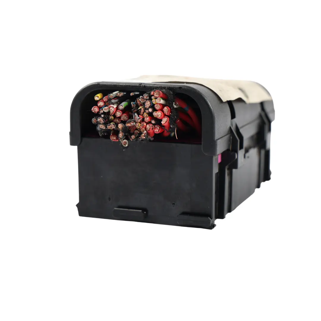 Módulo Unidad Control Caja Fusibles para Volkswagen Transporter T5 con número de pieza 7E0937617 Volkswagen Transporter T5 Módulo Unidad Control Caja Fusibles - SKU 7E0937617 - Número de pieza 7E0937617