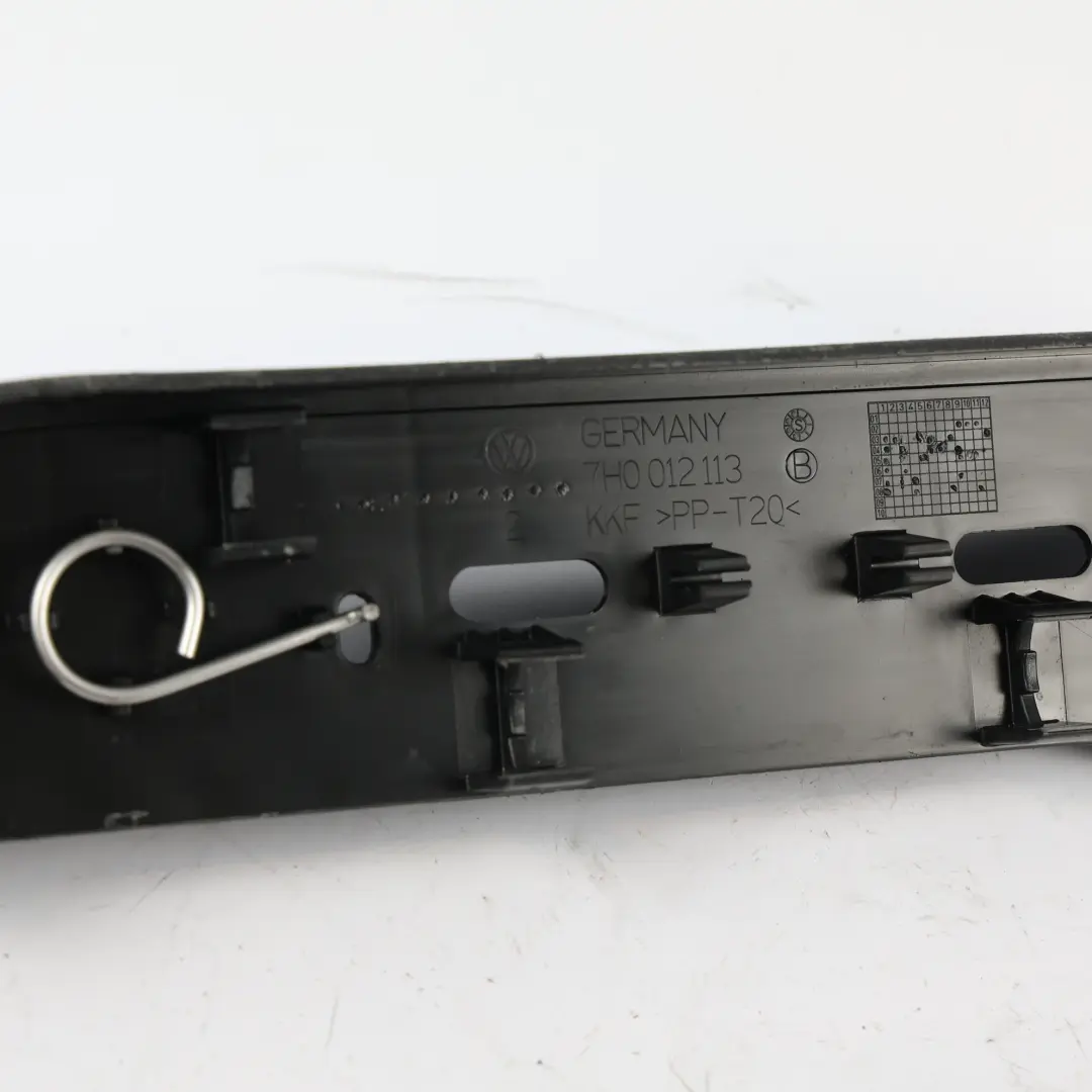 Caja Herramientas Interior Gato para Volkswagen VW Transporter T5 con número de pieza 7H0012113B Volkswagen VW Transporter T5 Caja Herramientas Interior Gato - SKU 7H0012113B - Número de pieza 7H0012113B