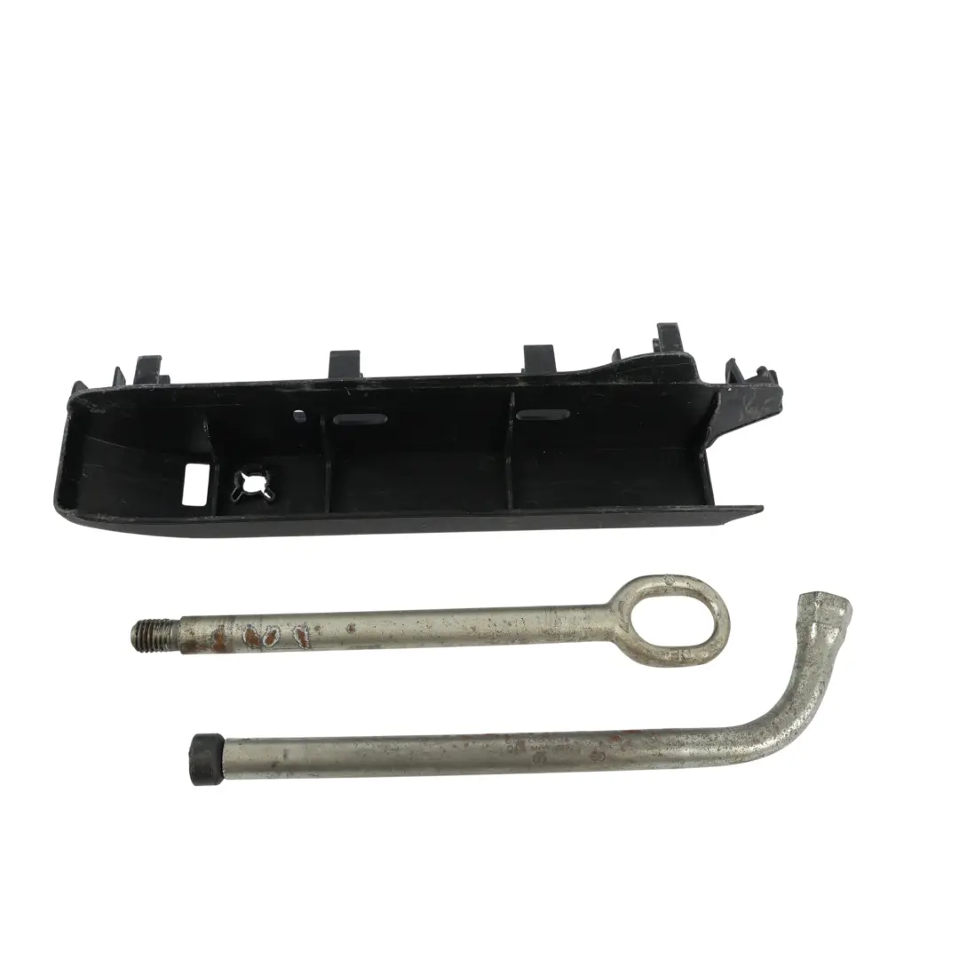 Volkswagen VW Transporter T5 Boîte Outils Intérieur Trim Cric - SKU 7H0012113B - Numéro de pièce 7H0012113B