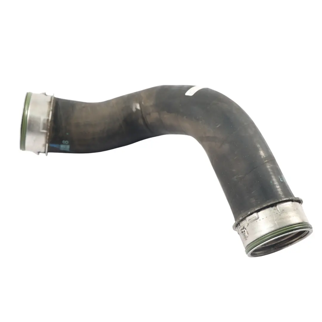 Tubo Intercooler Turbo 2.5 TDI per Volkswagen Transporter T5 con numero di parte 7H0145709D Volkswagen Transporter T5 Tubo Intercooler Turbo 2.5 TDI - SKU 7H0145709D - Numero di parte 7H0145709D