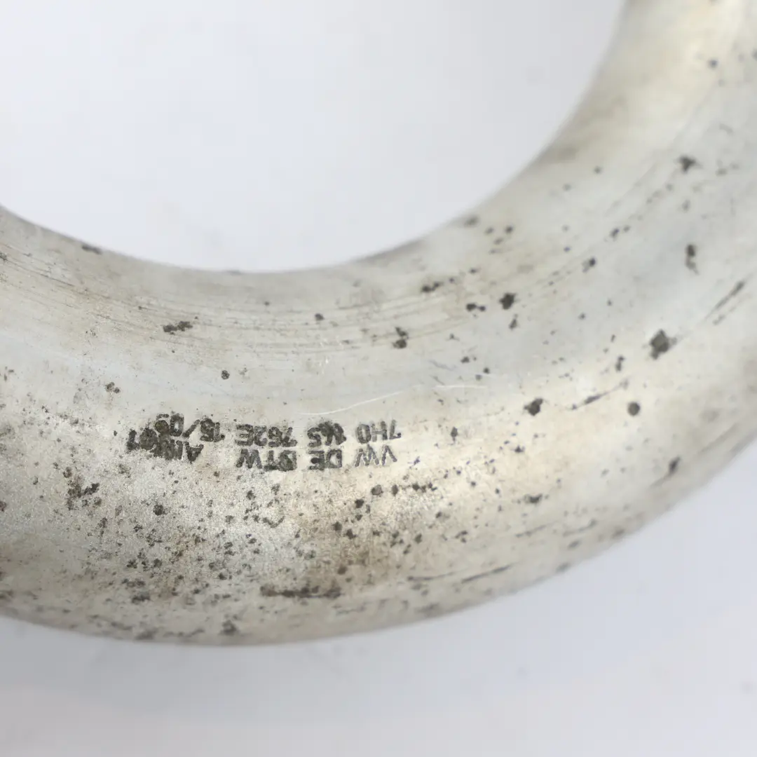 Tubo Intercooler para Volkswagen Transporter T5 2.5 TDI con número de pieza 7H0145762E Volkswagen Transporter T5 2.5 TDI Tubo Intercooler - SKU 7H0145762E - Número de pieza 7H0145762E