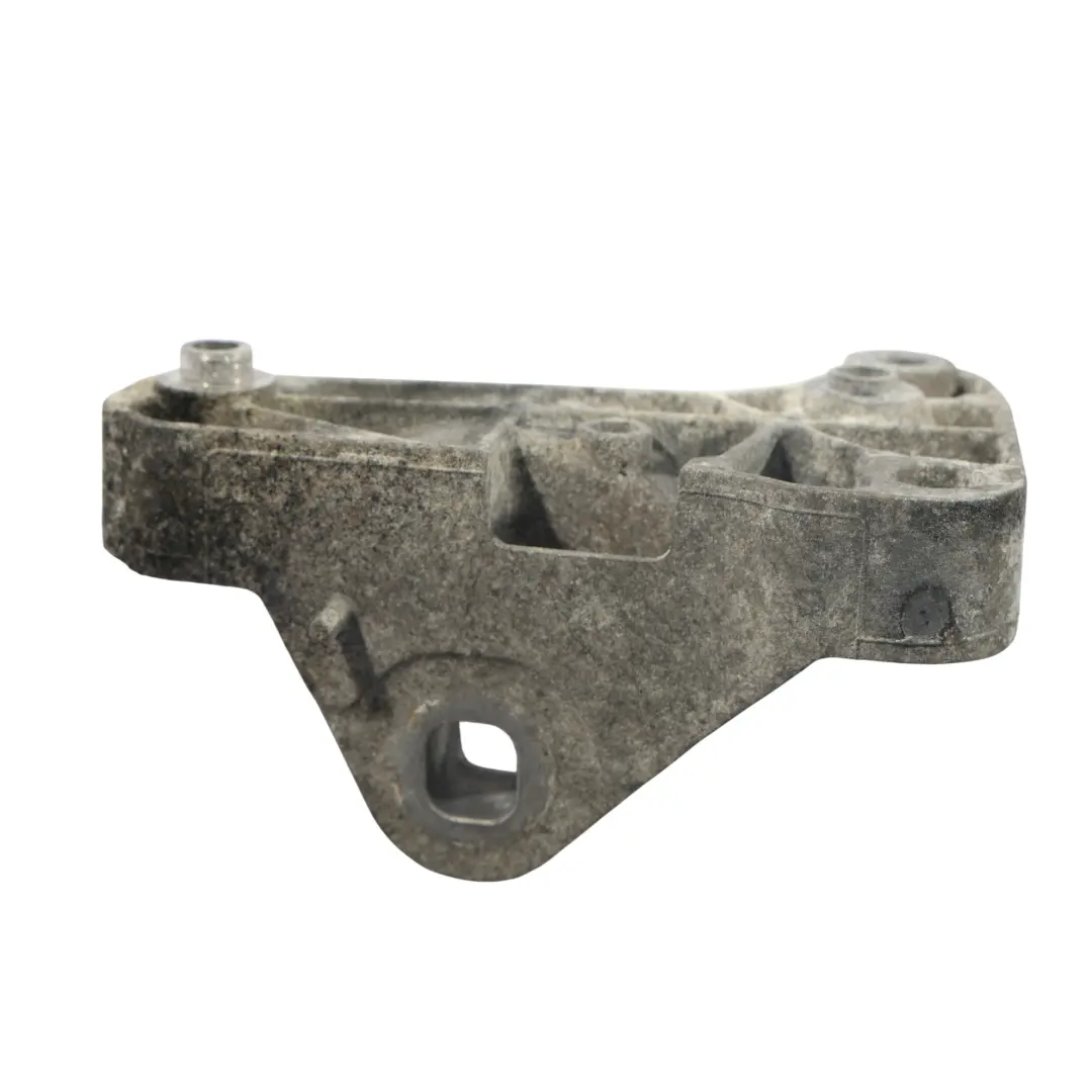 Volkswagen Transporter T5 Engine Mount Support Bracket Right 2.5 TDI - SKU 7H0199207C - Part number 7H0199207C