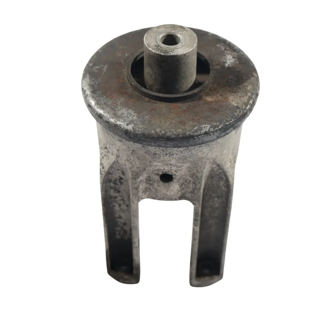 Soporte Motor Trasero Automático para Volkswagen Transporter T5 con número de pieza 7H0199849BB Volkswagen Transporter T5 Soporte Motor Trasero Automático - SKU 7H0199849BB - Número de pieza 7H0199849BB