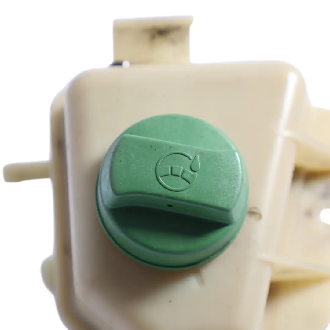 Steering Fluid Expansion Tank Bottle to Volkswagen VW Transporter T5 Power with Part number 7H0422371A Volkswagen VW Transporter T5 Power Steering Fluid Expansion Tank Bottle - SKU 7H0422371A - Part number 7H0422371A