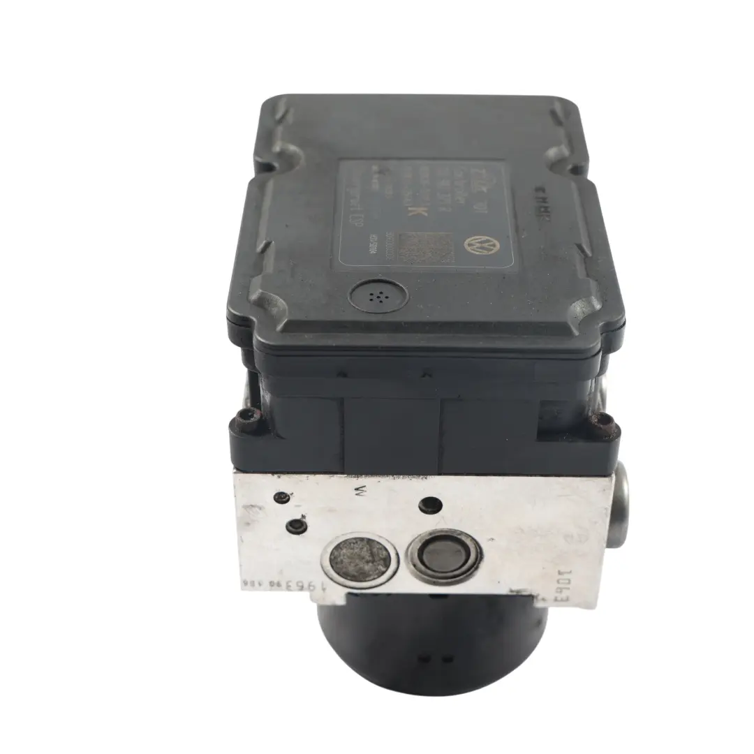 Pompa ABS Moduł Sterownik ECU 2.5 do Volkswagen Transporter T5 o numerze 7H0614517B Volkswagen Transporter T5 Pompa ABS Moduł Sterownik ECU 2.5 - SKU 7H0614517B - Numer Części 7H0614517B