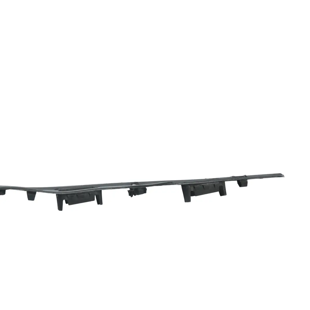 Supporto Guida Paraurti Anteriore Destro per Volkswagen Transporter T5 con numero di parte 7H0807184A Volkswagen Transporter T5 Supporto Guida Paraurti Anteriore Destro - SKU 7H0807184A - Numero di parte 7H0807184A