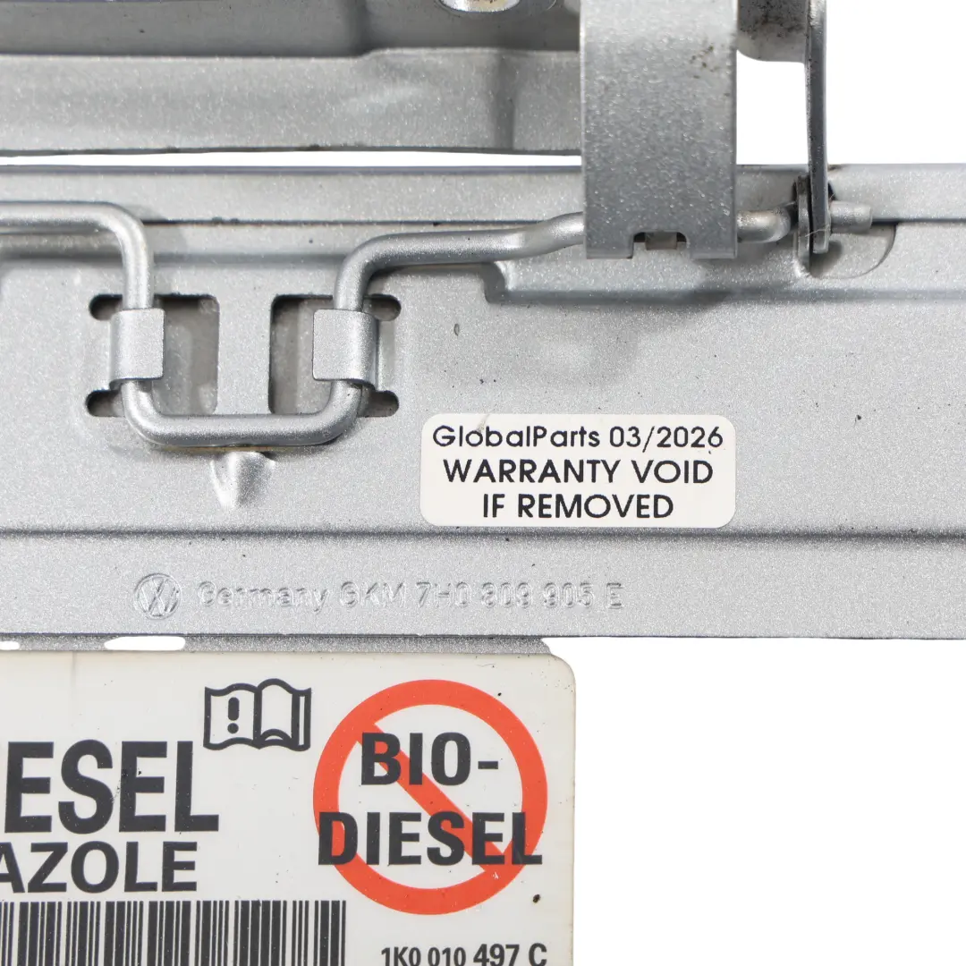 Tankdeckel Abdeckung Reflex Silber A7W für Volkswagen Transporter T5 mit Teilenummer 7H0809905E Volkswagen Transporter T5 Tankdeckel Abdeckung Reflex Silber A7W - SKU 7H0809905E-RES - Teilenummer 7H0809905E