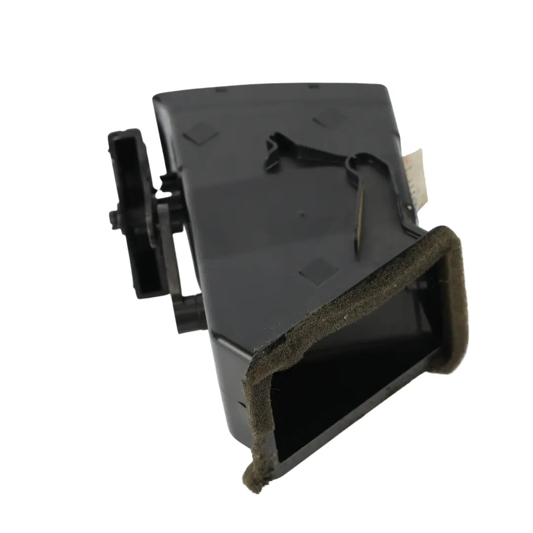 Aération Tableau Bord Centre Gauche pour Volkswagen Transporter T5 à propos du numéro de pièce 7H0815705A Volkswagen Transporter T5 Aération Tableau Bord Centre Gauche - SKU 7H0815705A - Numéro de pièce 7H0815705A