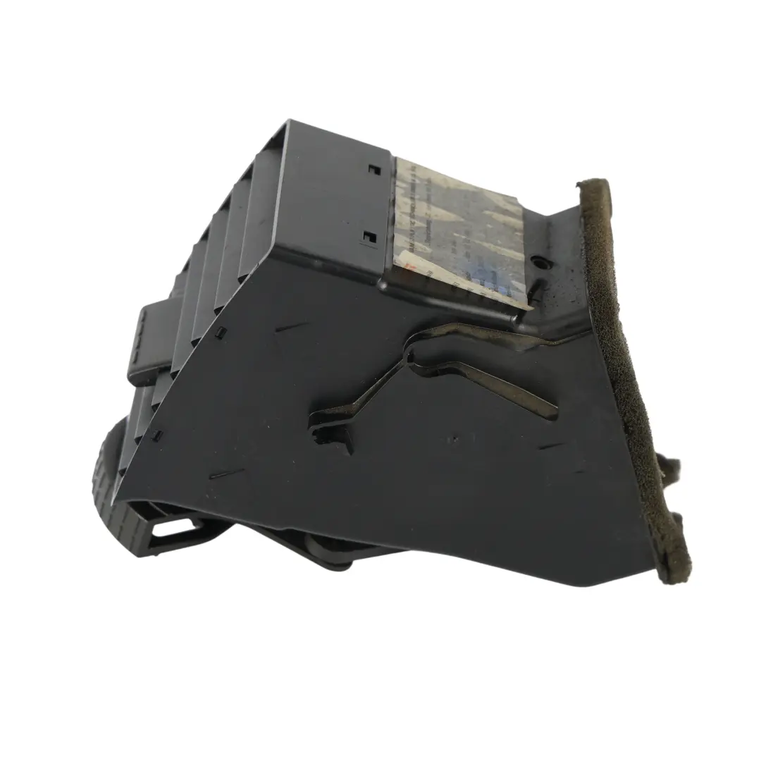 Bocchetta Aria Cruscotto Centro Sinistra per Volkswagen Transporter T5 con numero di parte 7H0815705A Volkswagen Transporter T5 Bocchetta Aria Cruscotto Centro Sinistra - SKU 7H0815705A - Numero di parte 7H0815705A